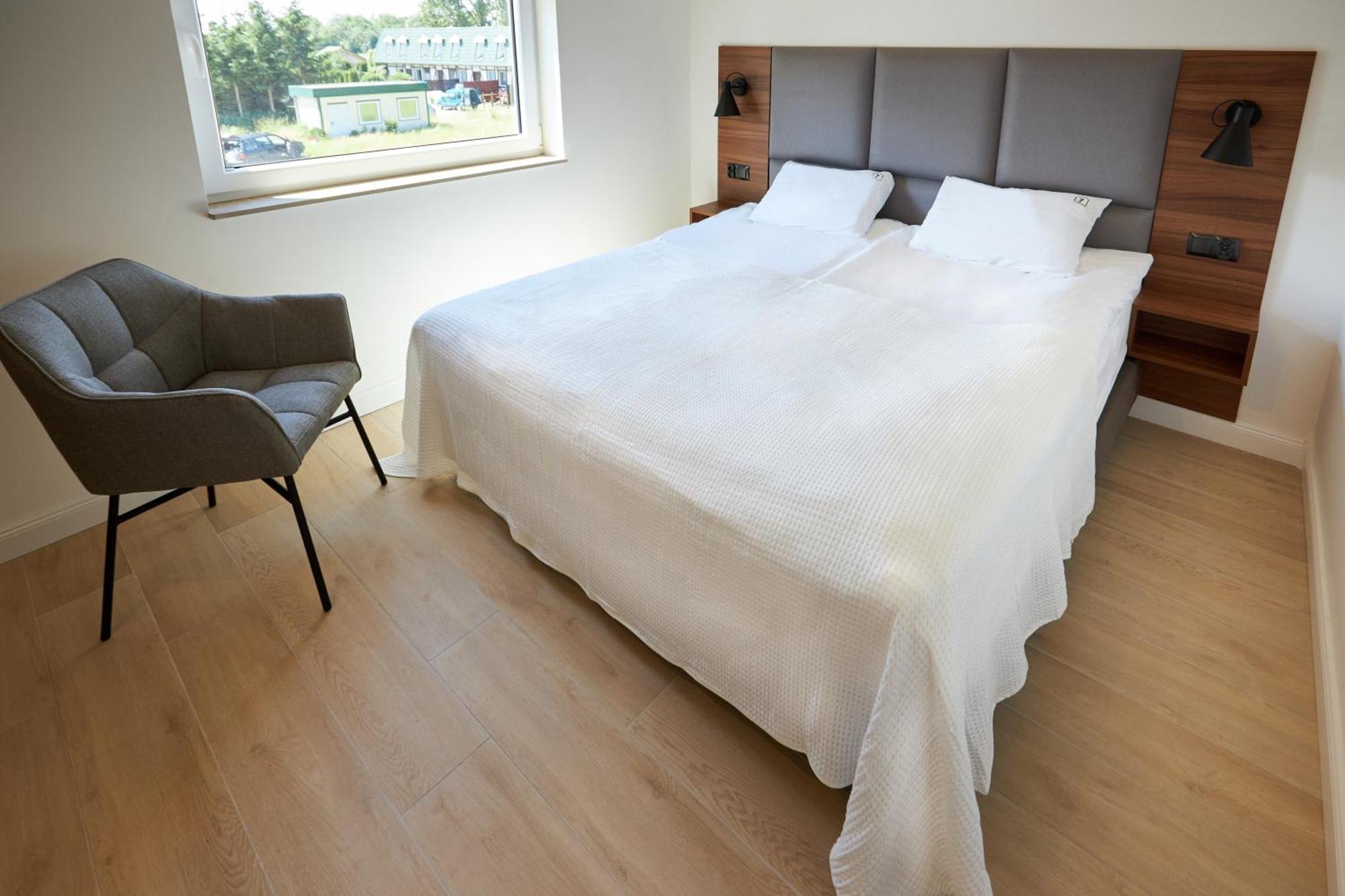 Apartamenty 7 Debow Pleśna Exterior foto