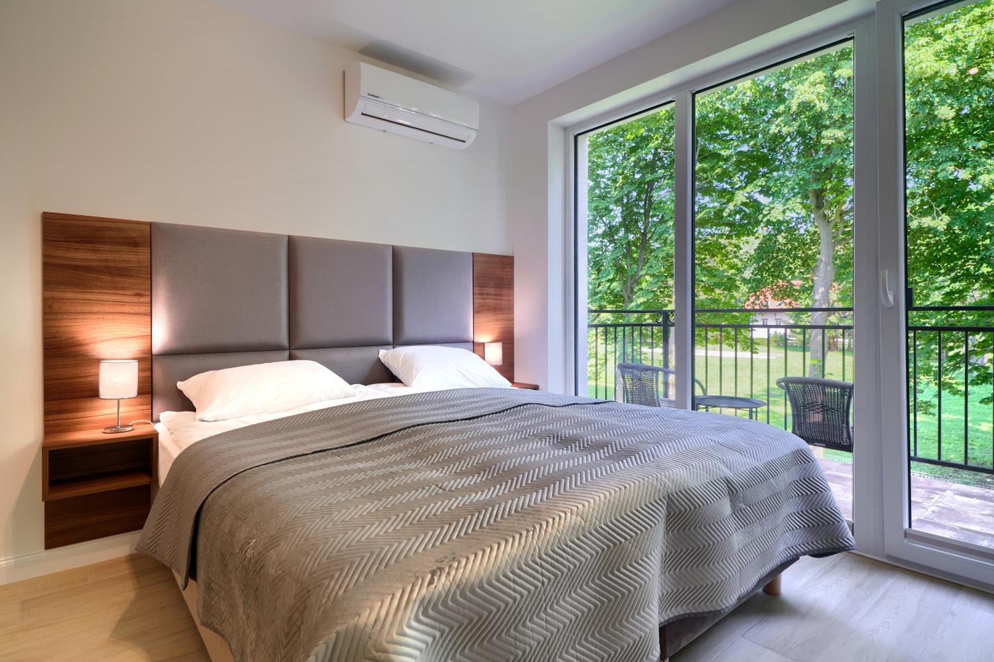 Apartamenty 7 Debow Pleśna Exterior foto