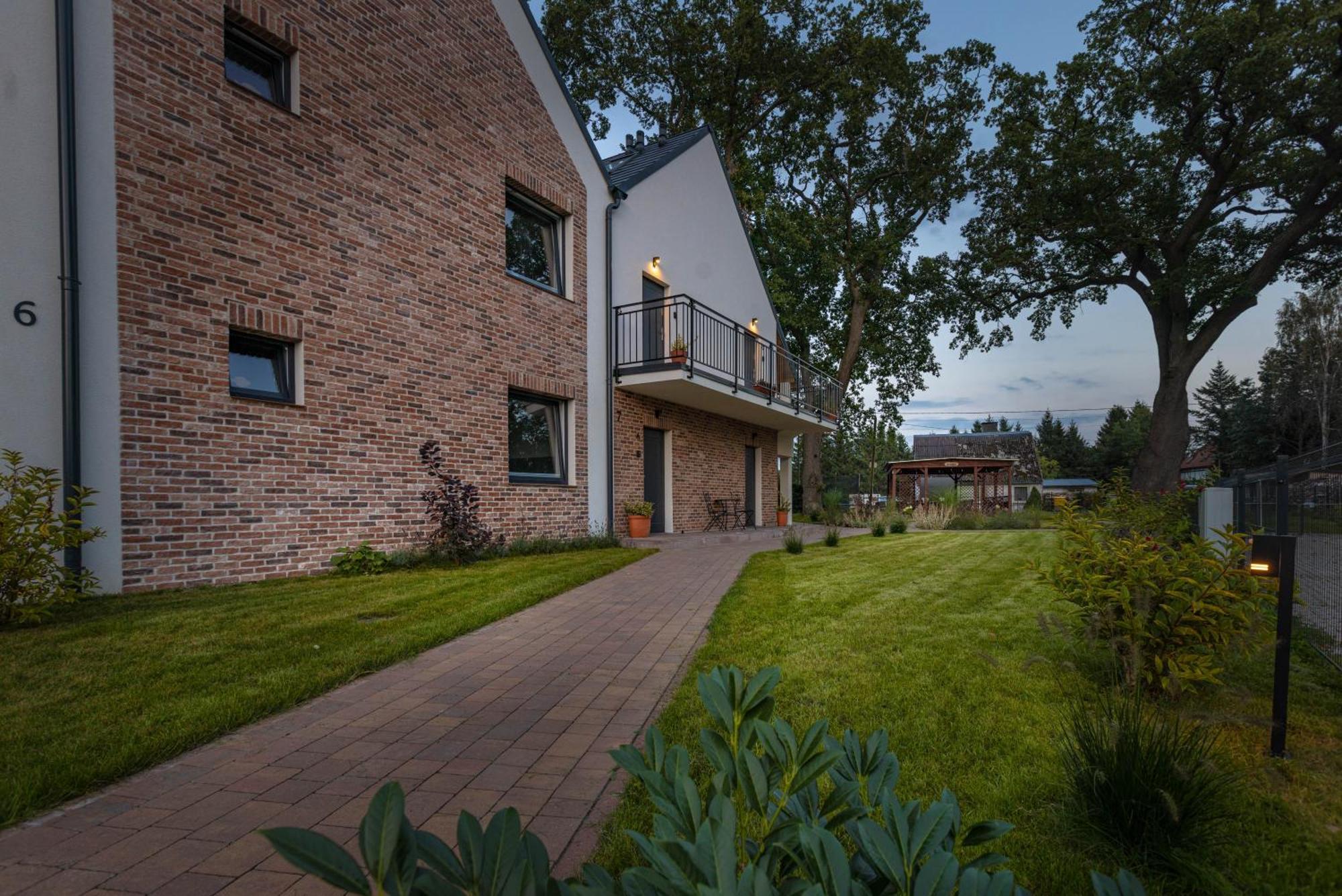 Apartamenty 7 Debow Pleśna Exterior foto